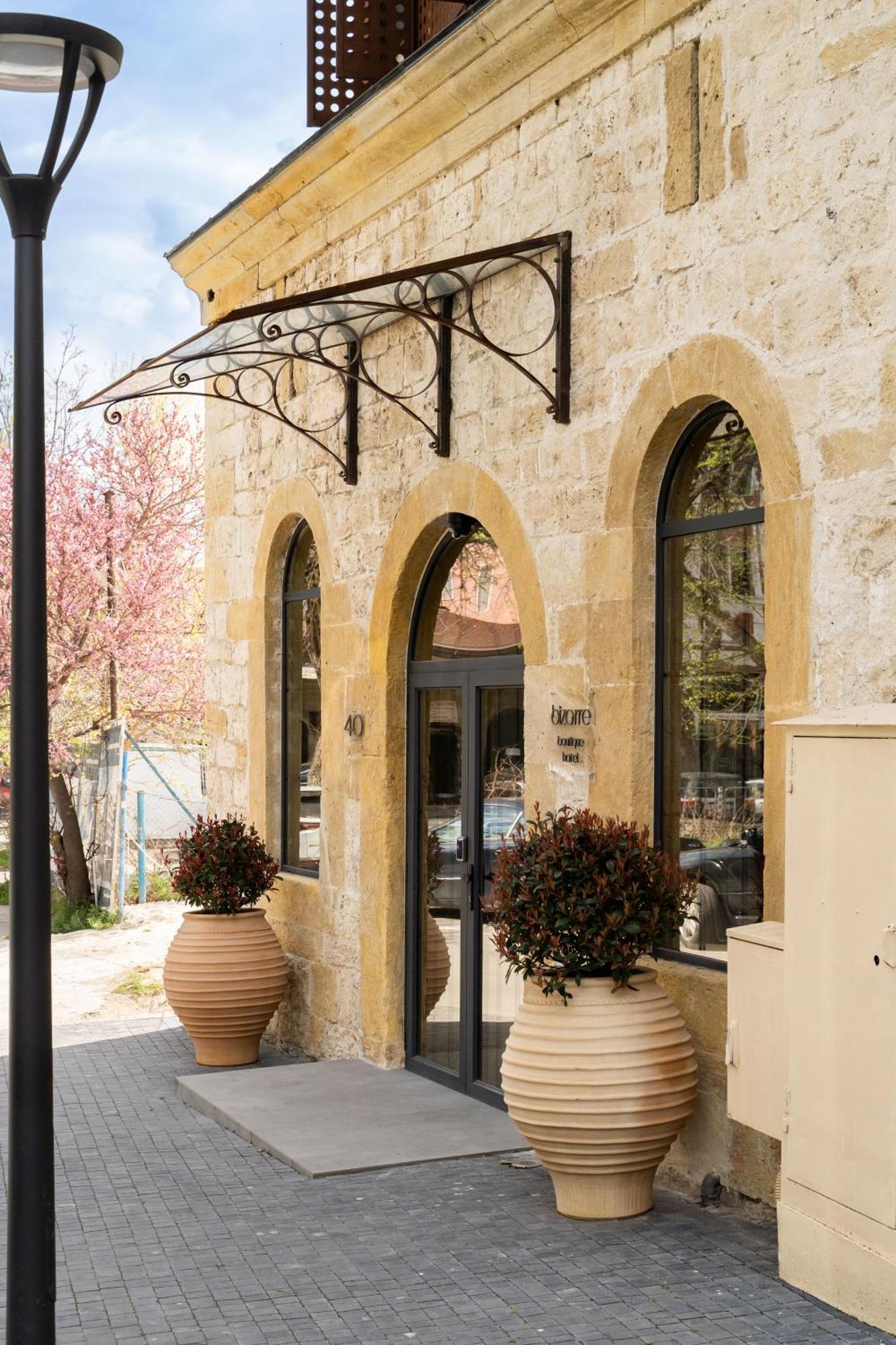 Bizarre Boutique Hotel Varna Exterior photo