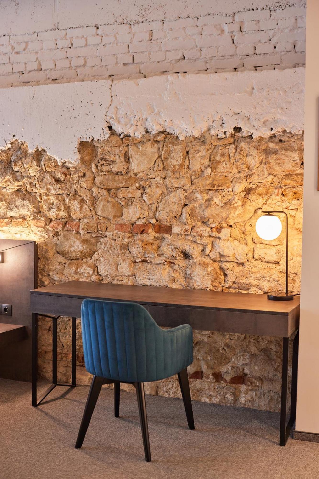 Bizarre Boutique Hotel Varna Exterior photo
